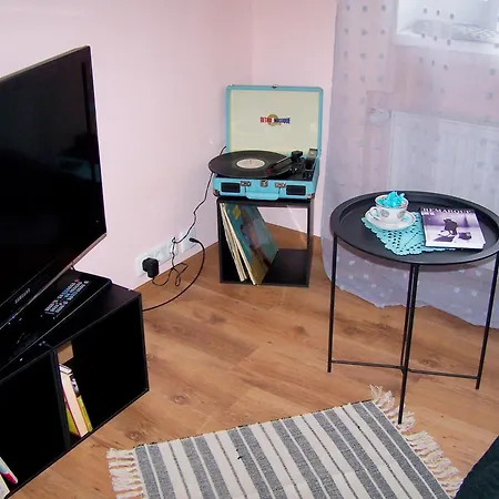 Simple Small Appartamento