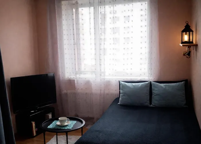 Simple Small * Parnawa