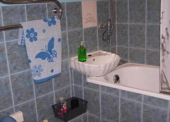 Simple Small Parnawa